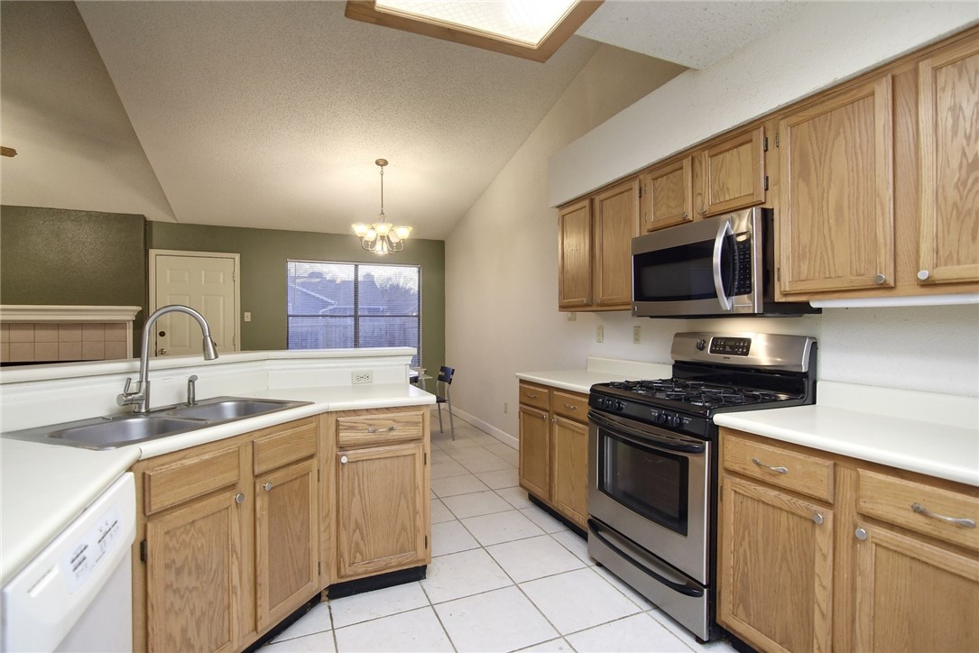 4609 San Simeon Drive , Austin, TX, 78749 | 9833139 | Realty Texas LLC