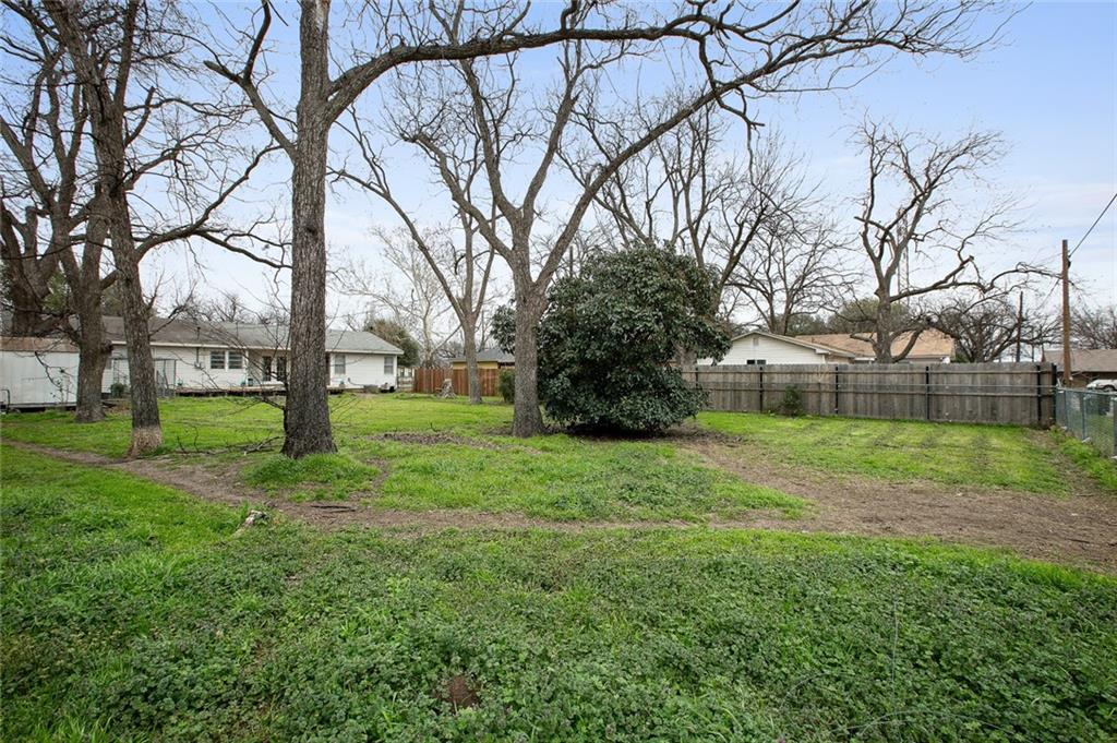 307 W Broadway Street , West, TX, 76691 | 187322 | Realty Texas LLC