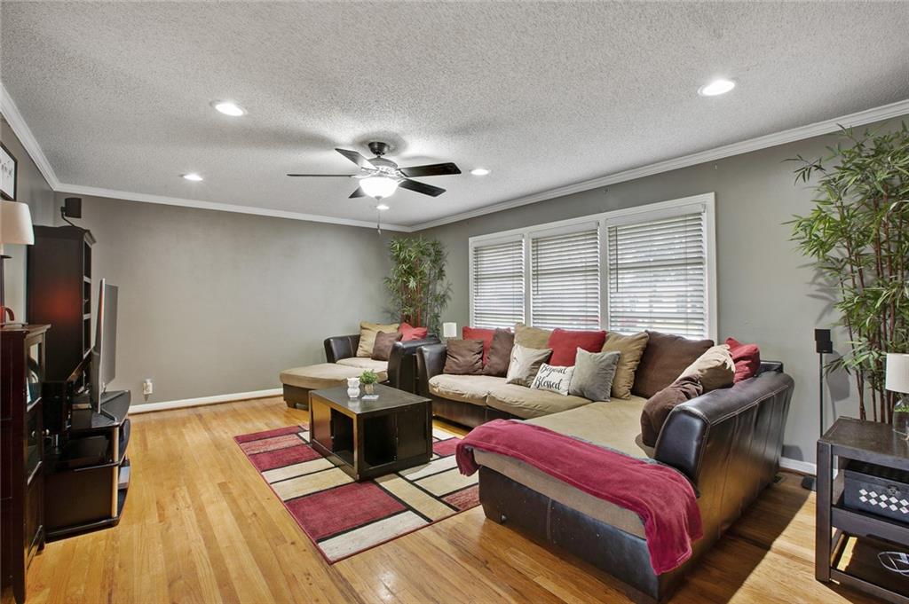 307 W Broadway Street , West, TX, 76691 | 187322 | Realty Texas LLC