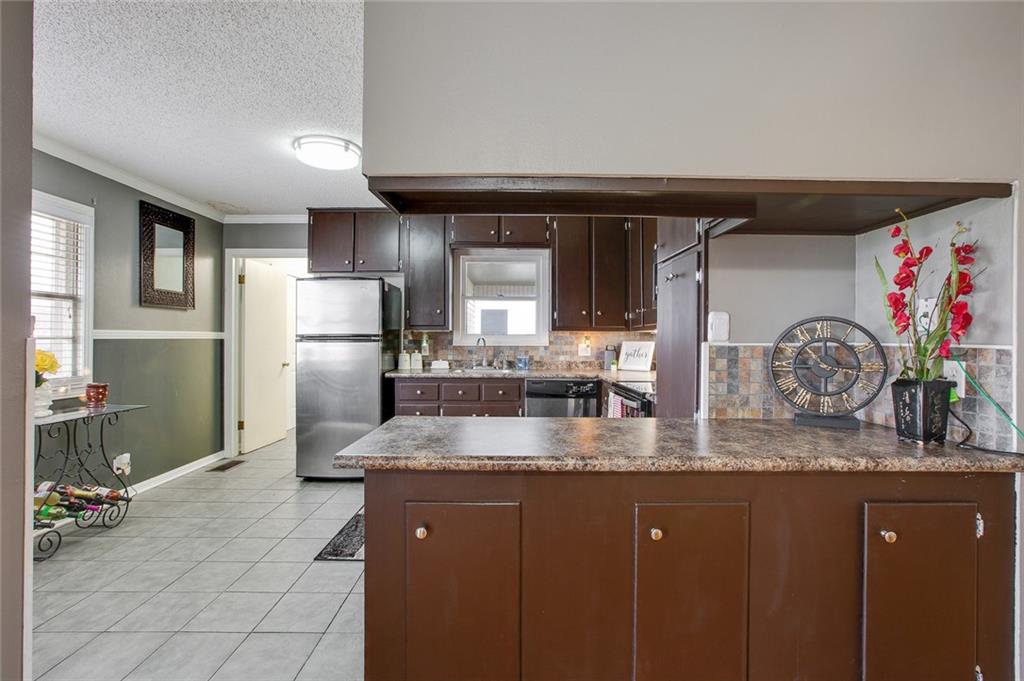 307 W Broadway Street , West, TX, 76691 | 187322 | Realty Texas LLC