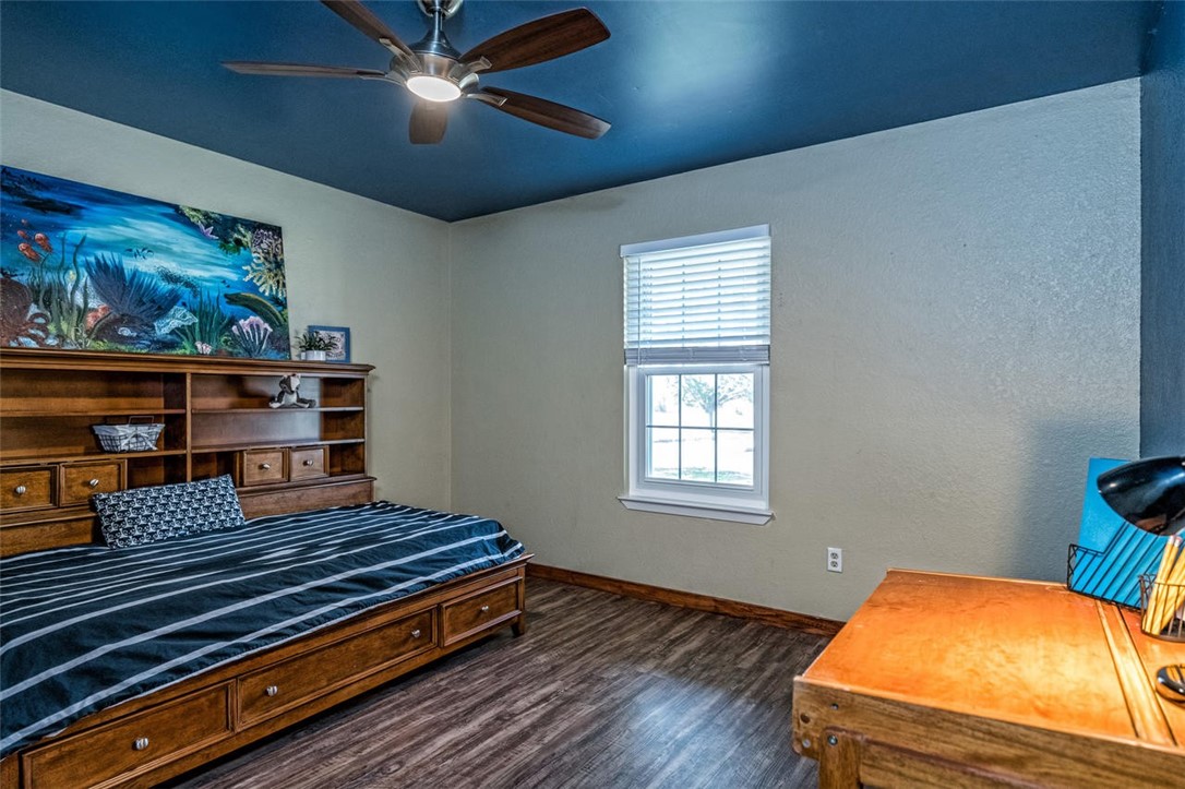 111 Julie Drive , Lorena, TX, 76655 | 187332 | Realty Texas LLC