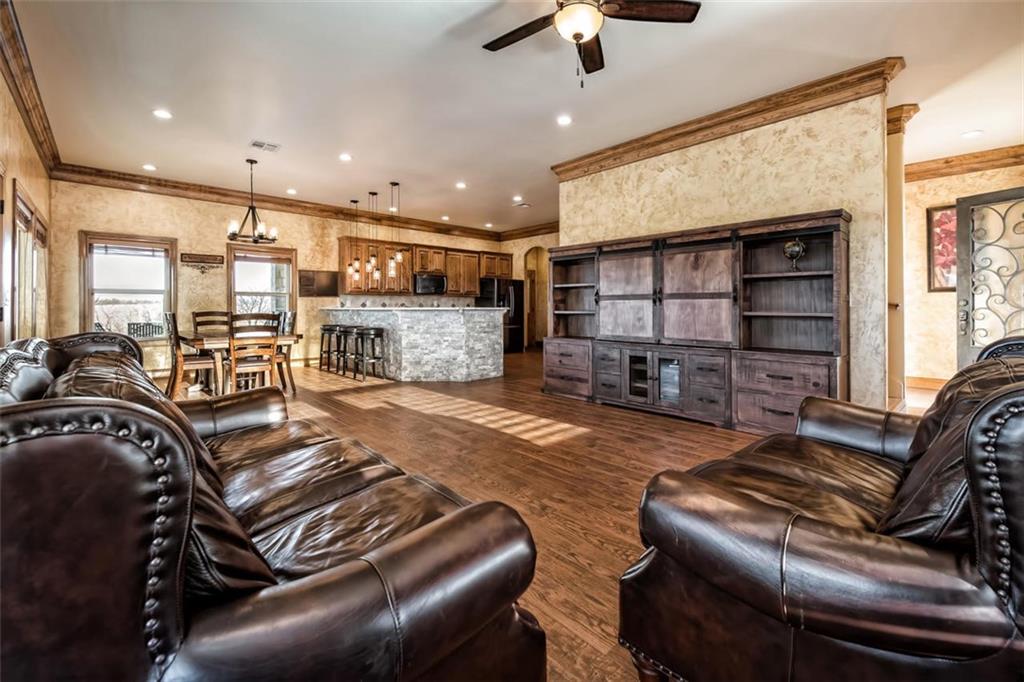 1878 Hall Drive , Waco, TX, 76705 | 187353 | Realty Texas LLC