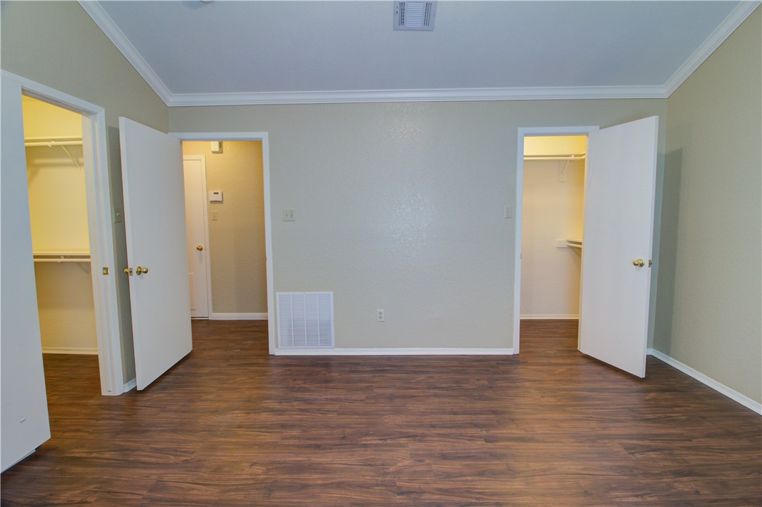 305 Applewood Lane , Hewitt, TX, 76643 | 187371 | Realty Texas LLC