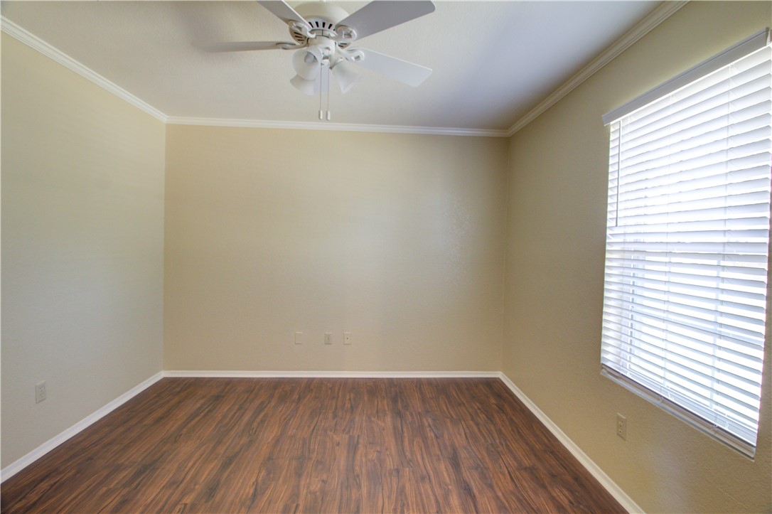 305 Applewood Lane , Hewitt, TX, 76643 | 187371 | Realty Texas LLC