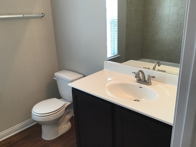 8008 Mckamy Drive , Austin, TX, 78744 | 5173026 | Realty Texas LLC