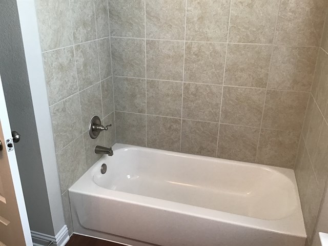 8008 Mckamy Drive , Austin, TX, 78744 | 5173026 | Realty Texas LLC