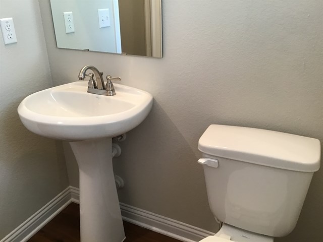 8008 Mckamy Drive , Austin, TX, 78744 | 5173026 | Realty Texas LLC