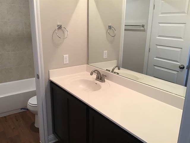 8008 Mckamy Drive , Austin, TX, 78744 | 5173026 | Realty Texas LLC