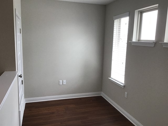 8008 Mckamy Drive , Austin, TX, 78744 | 5173026 | Realty Texas LLC