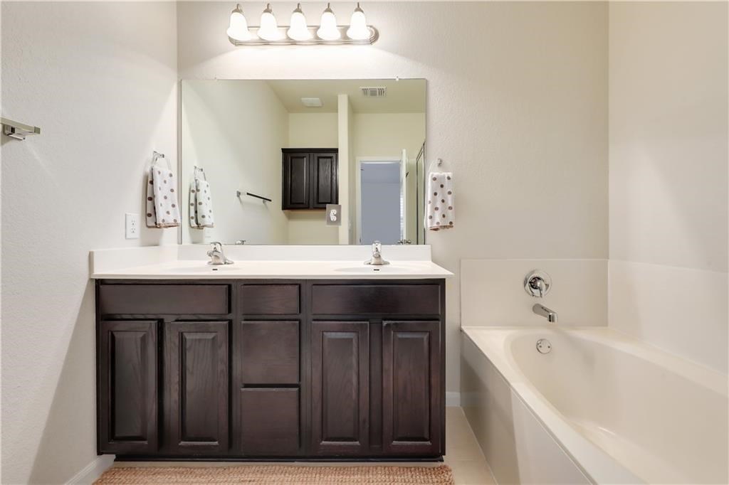 534 Tumlinson Fort Way , Round Rock, TX, 78664 | 9817812 | Realty Texas LLC