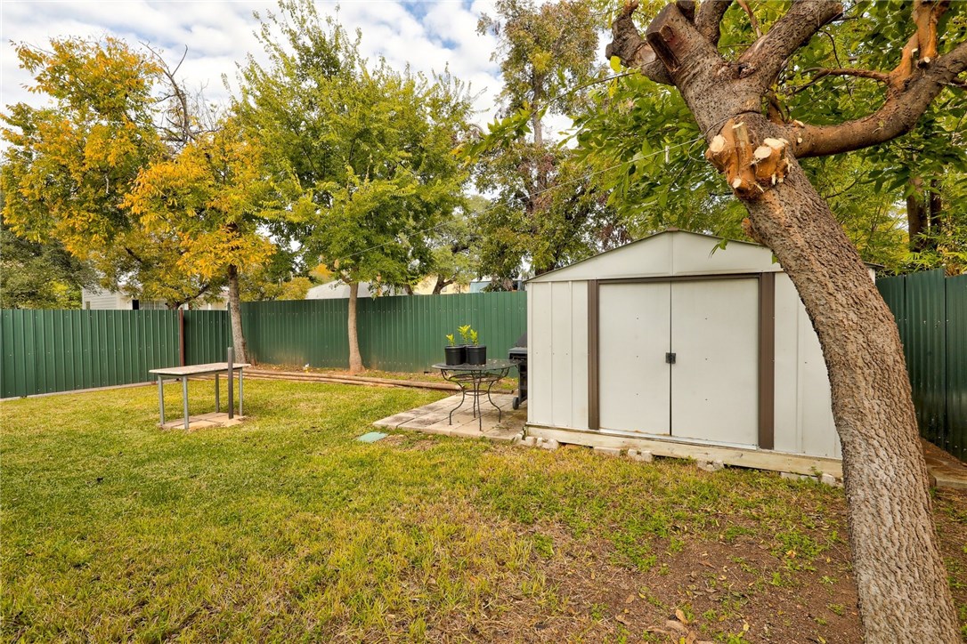 1100 Olive Street , Austin, TX, 78702 | 7967185 | Realty Texas LLC