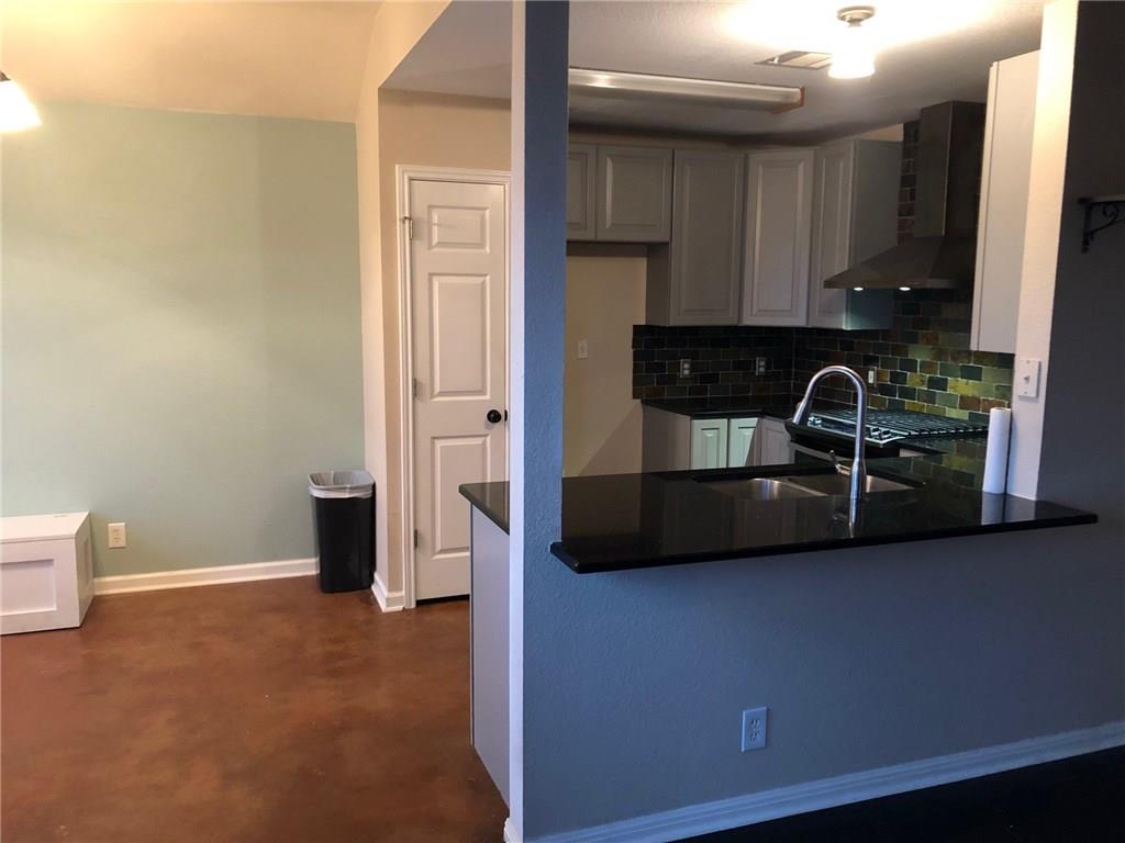 300 Dana Drive , Hutto, TX, 78634 | 7163318 | Realty Texas LLC