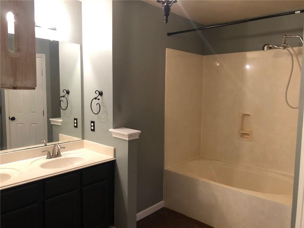 300 Dana Drive , Hutto, TX, 78634 | 7163318 | Realty Texas LLC