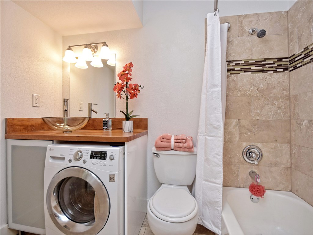 1313 E 52nd Street 105 , Austin, TX, 78723 | 5918775 | Realty Texas LLC