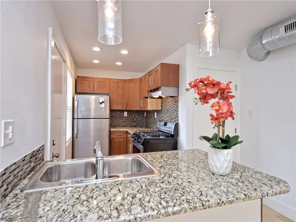 1313 E 52nd Street 105 , Austin, TX, 78723 | 5918775 | Realty Texas LLC