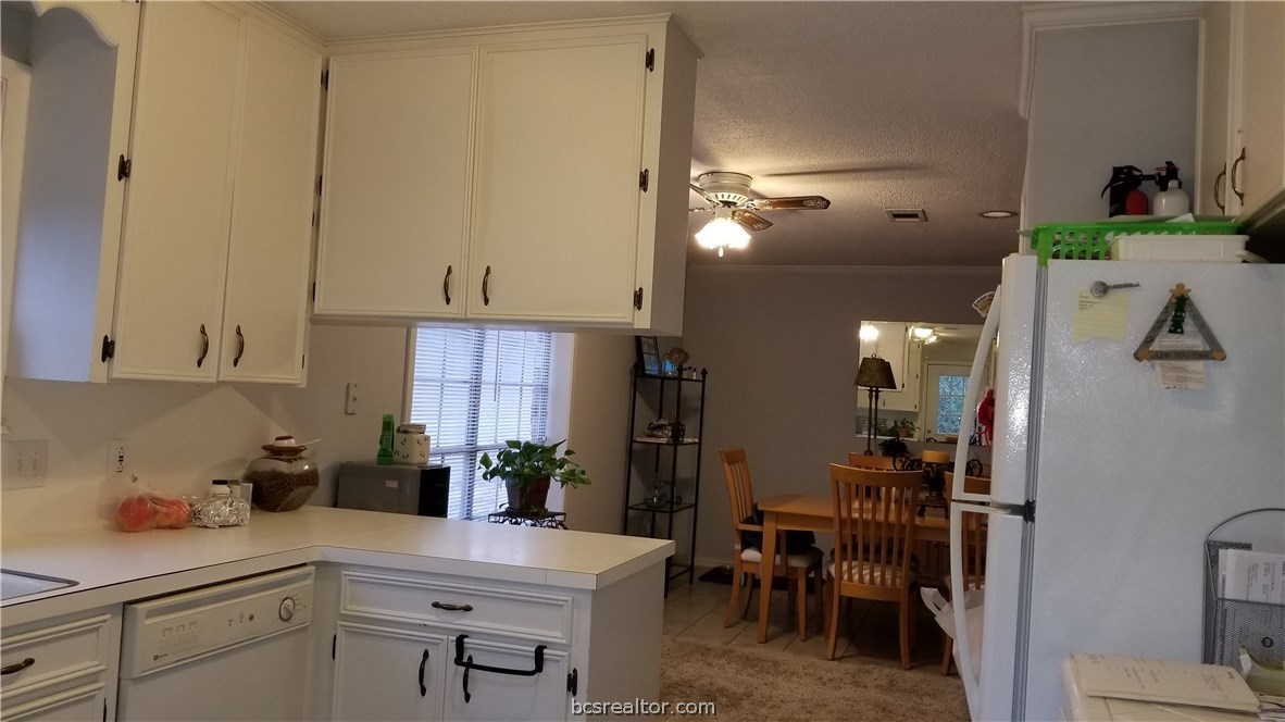 1200 Holleman Drive , College Station, TX, 77840 | 19001343 | Realty Texas LLC