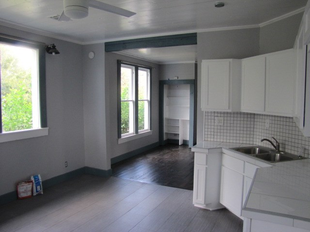 603 Sloan Street , Taylor, TX, 76574 | 8820347 | Realty Texas LLC