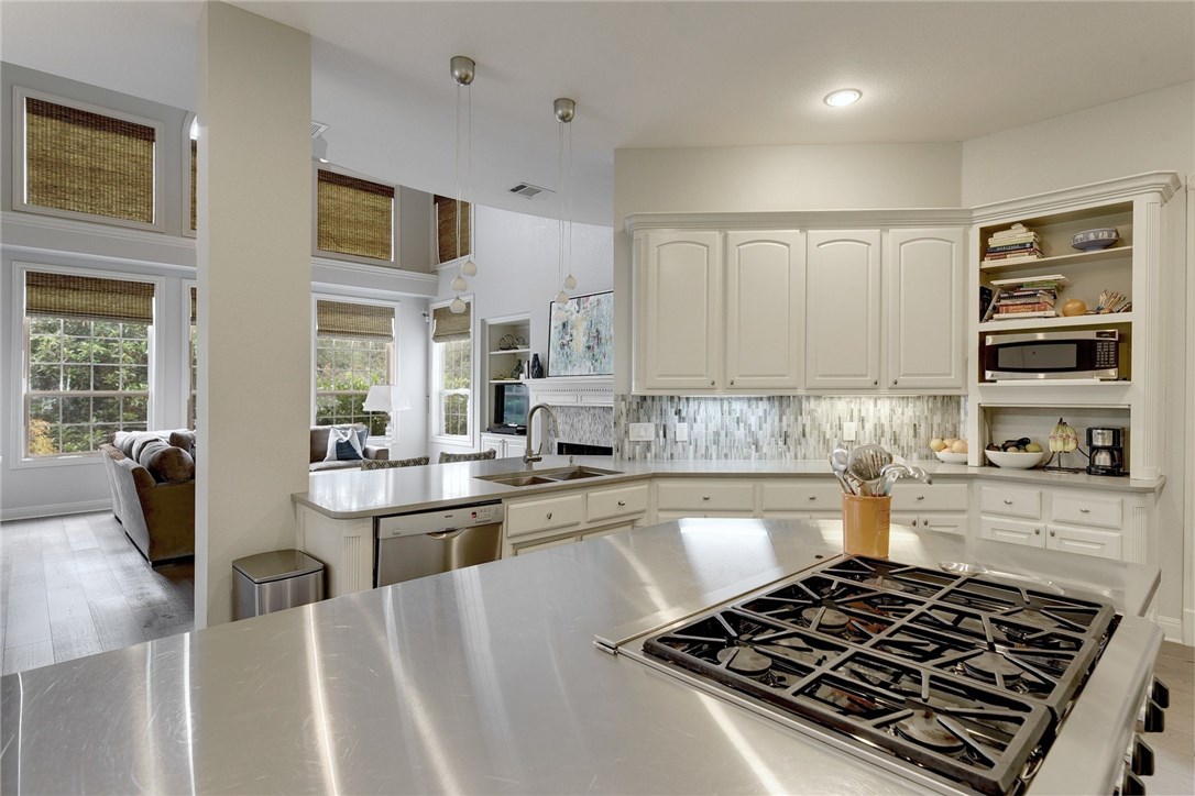 3101 Crowheart Cove , Austin, TX, 78746 | 8448215 | Realty Texas LLC
