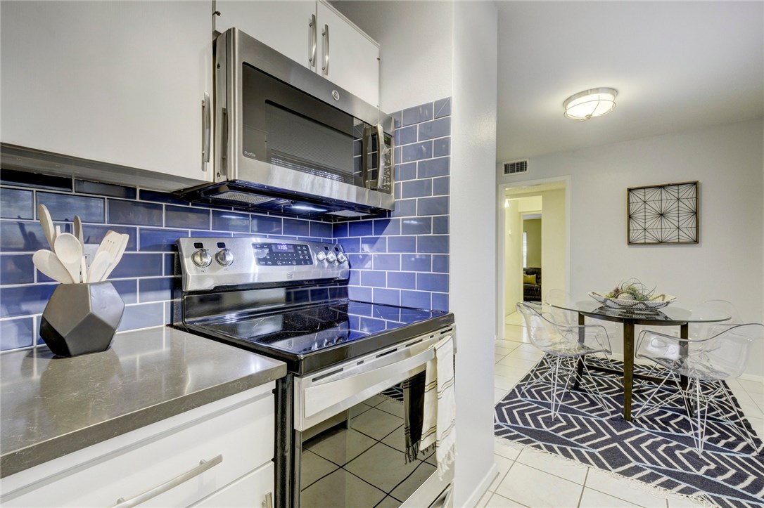 745 E Oltorf Street 102 , Austin, TX, 78704 | 9247760 | Realty Texas LLC