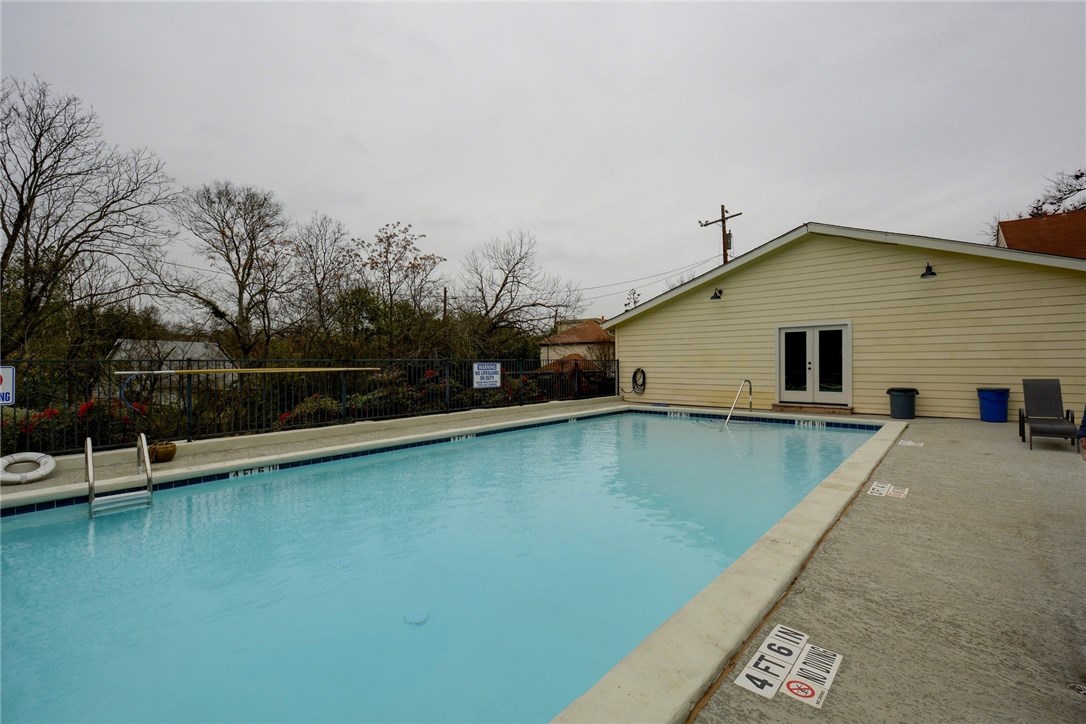 745 E Oltorf Street 102 , Austin, TX, 78704 | 9247760 | Realty Texas LLC