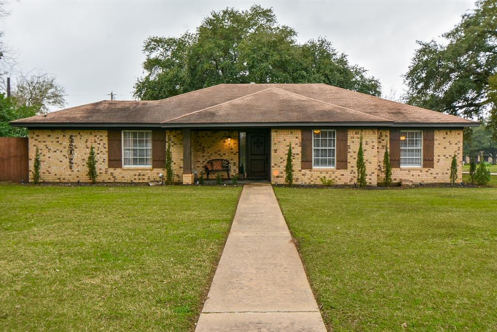 1107 14th  , Hempstead, TX, 77445 | 34531186 | Realty Texas LLC