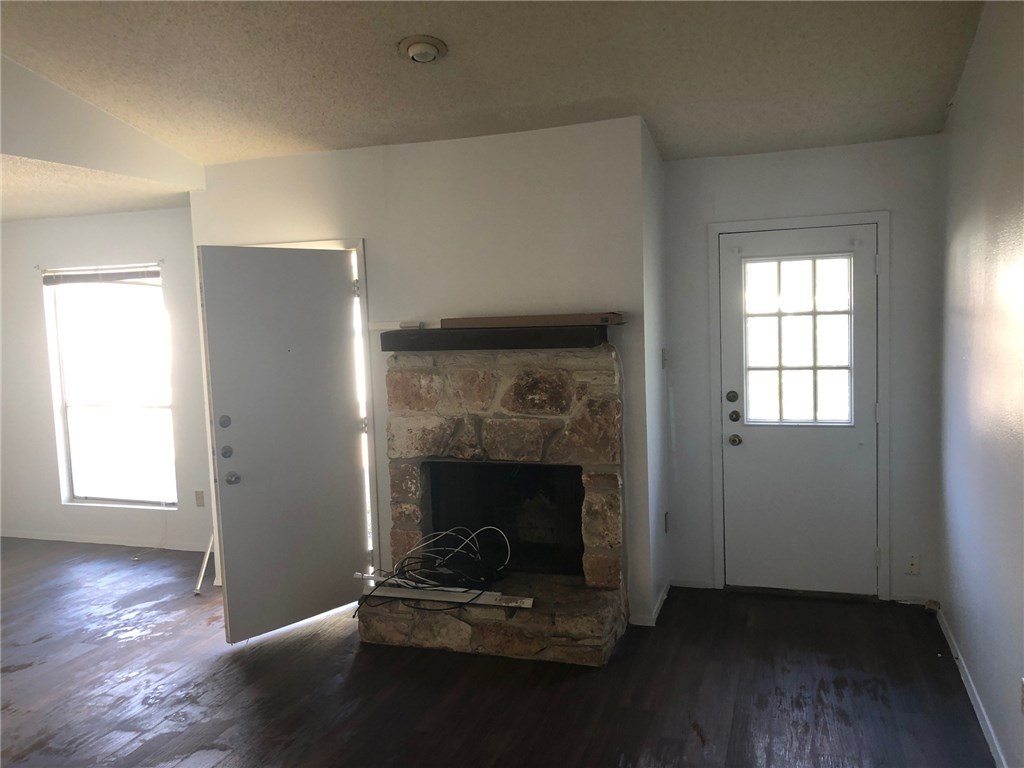 9609 Aberdeen Way A , Austin, TX, 78753 | 3765538 | Realty Texas LLC