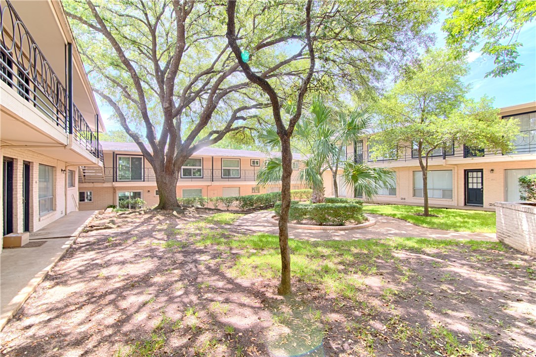 1210 Windsor Road 207 , Austin, TX, 78703 | 7653952 | Realty Texas LLC