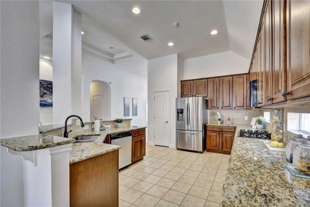 12712 Rush Creek Lane , Austin, TX, 78732 | 7240745 | Realty Texas LLC