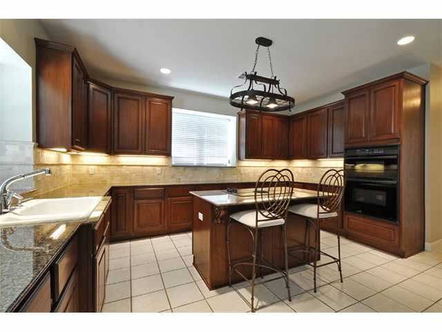 64 LOST MEADOW Trail , Lakeway, TX, 78738 | 4155375 | Realty Texas LLC