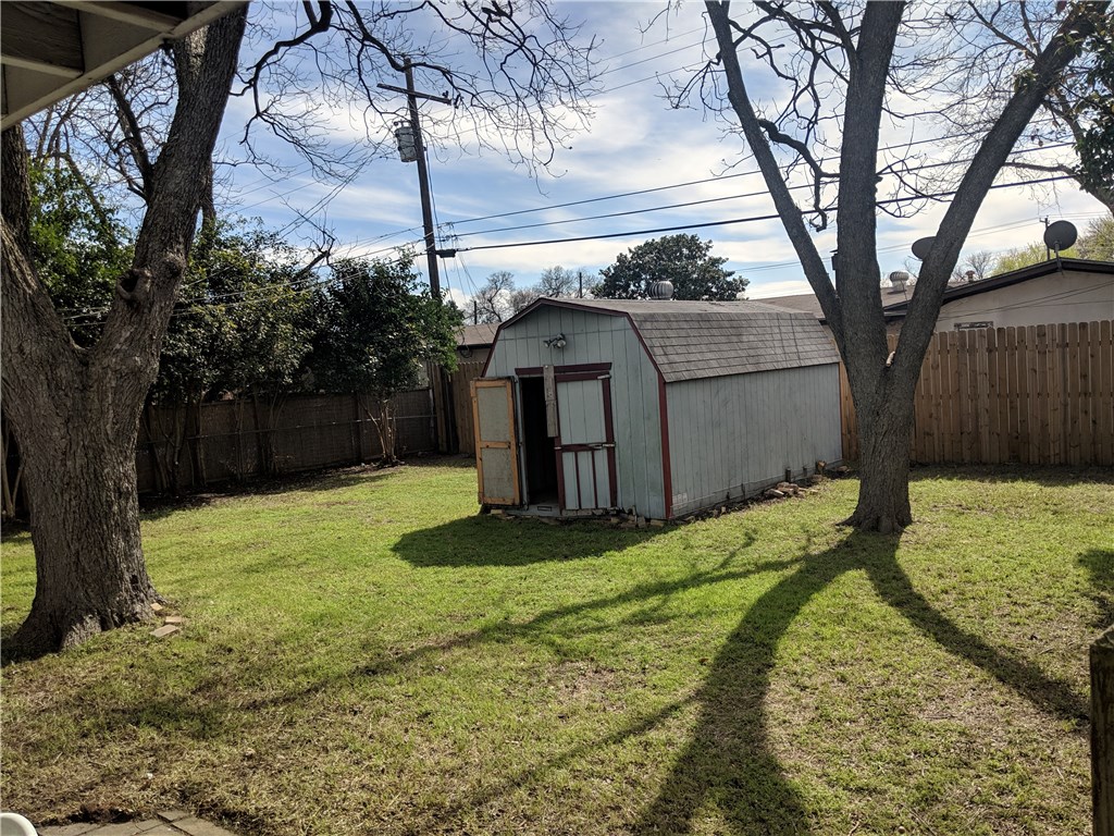 1315 Yorkshire Drive , Austin, TX, 78723 | 1024240 | Realty Texas LLC