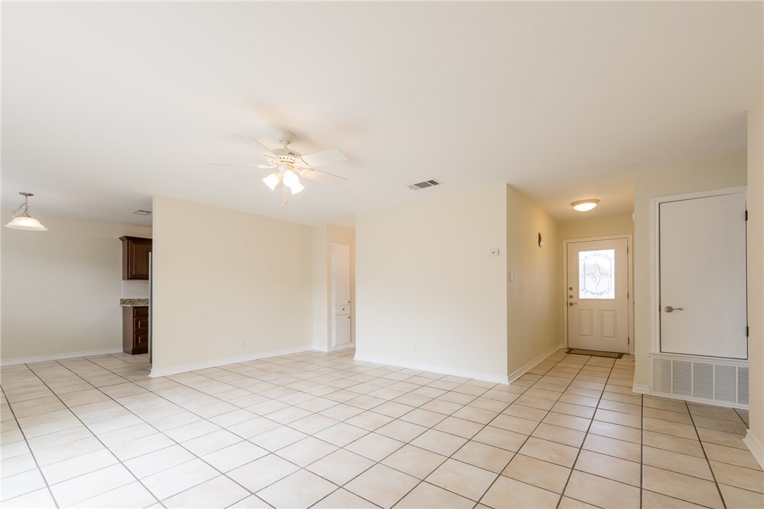 11544 Sandy Loam Trail , Austin, TX, 78750 | 4818636 | Realty Texas LLC