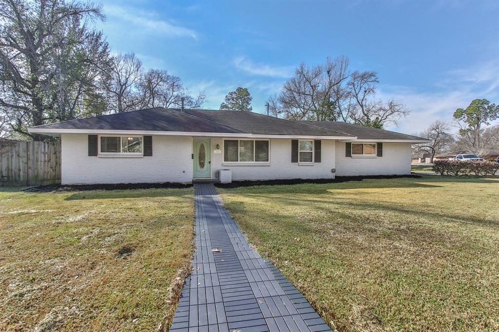 8733 Greiner Drive , Houston, TX, 77080 | 83479244 | Realty Texas LLC