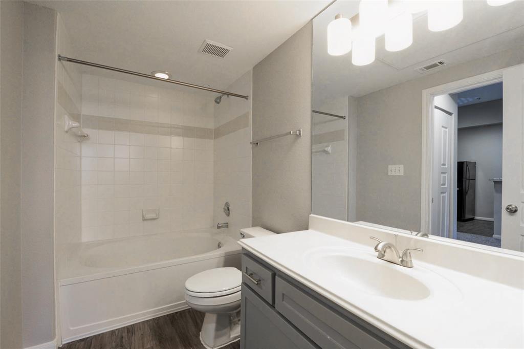 2500 Woodland Park Drive B304, Houston, TX, 77077 | 31667393 | Realty Texas LLC
