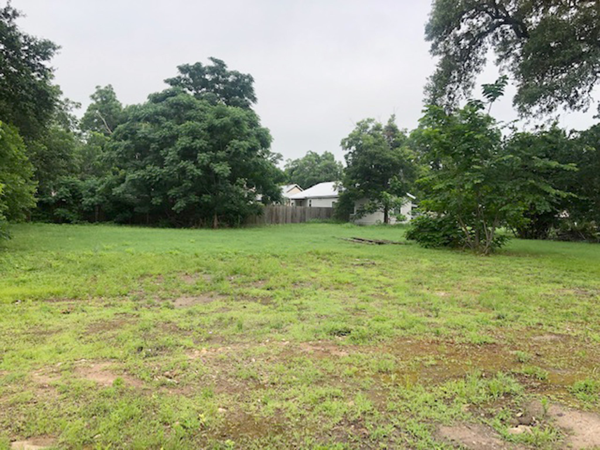 443 N Washington Street, La Grange, TX, 78945 | 25862285 | Realty Texas LLC