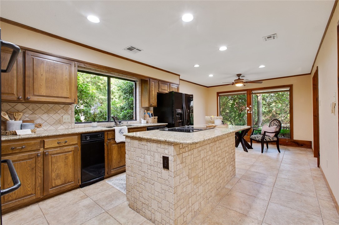 4408 Village Oak Drive , Waco, TX, 76710 | 190161 | Realty Texas LLC