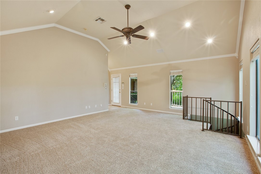 4408 Village Oak Drive , Waco, TX, 76710 | 190161 | Realty Texas LLC