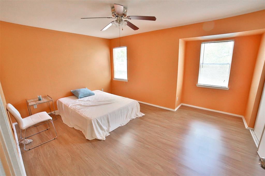 3901 Woodchase Drive 54, Houston, TX, 77042 | 19490043 | Realty Texas LLC