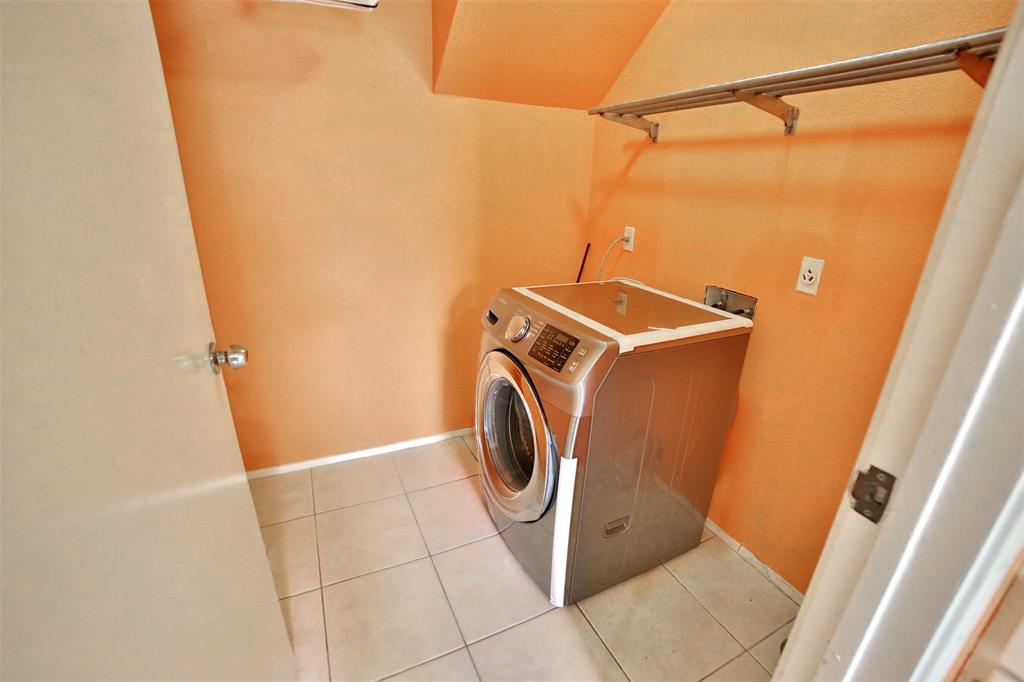 3901 Woodchase Drive 54, Houston, TX, 77042 | 19490043 | Realty Texas LLC