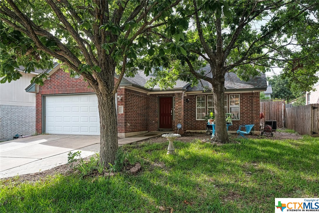 Sold: 2412 Roundabout Lane Blog Image Banner