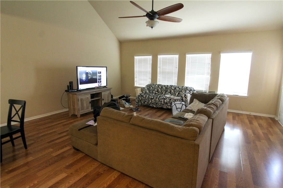 18912 Great Falls Drive , Manor, TX, 78653 | 1084338 | Realty Texas LLC