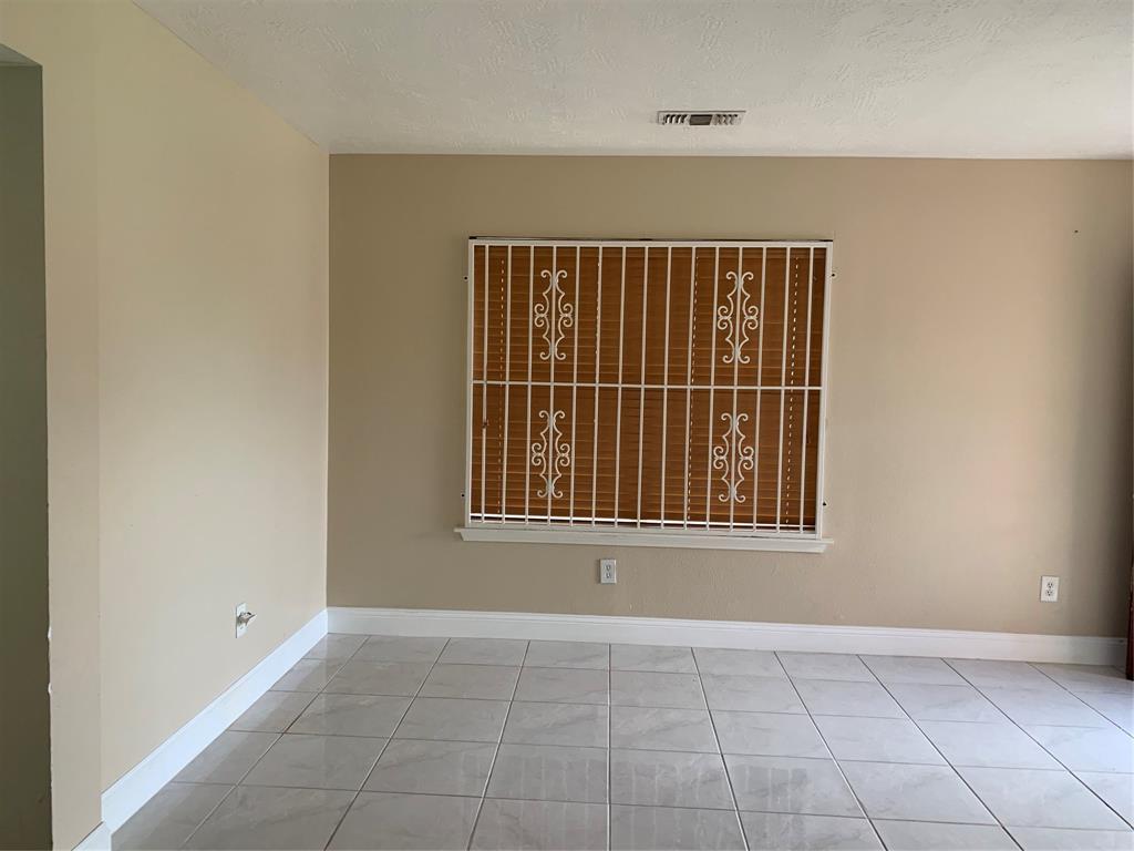 11919 Fossil Rock Lane , Houston, TX, 77034 | 79874261 | Realty Texas LLC