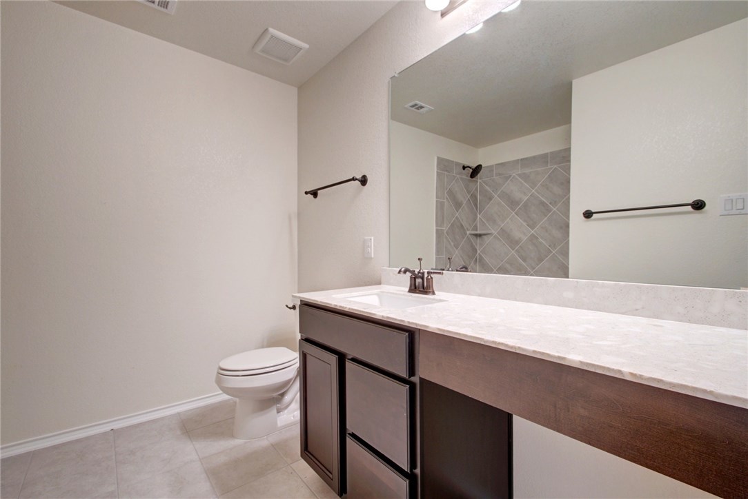 13600 Vigilance Street 