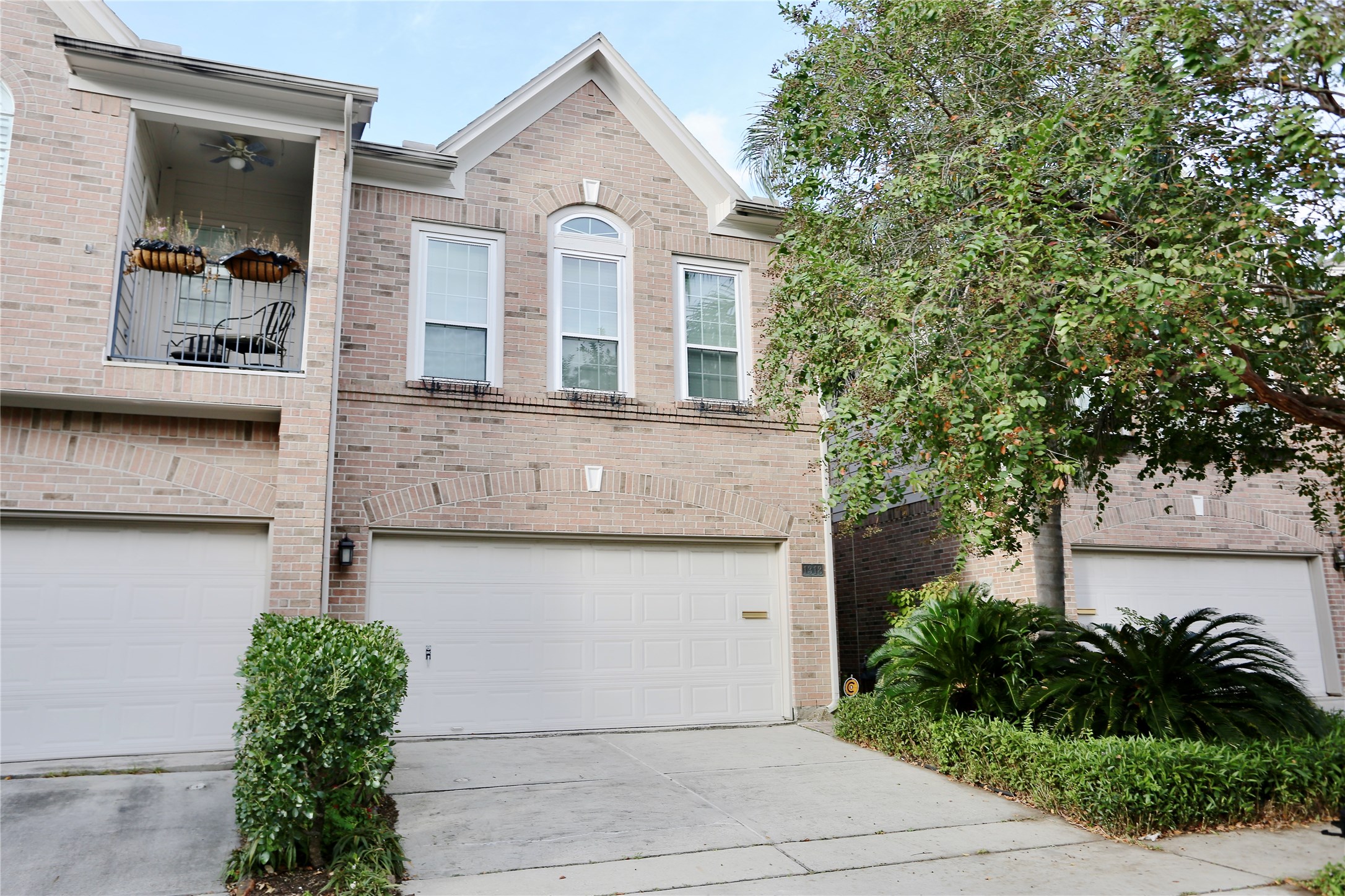 1318 Castle Court , Houston, TX, 77006 | 49019685 | Realty Texas LLC