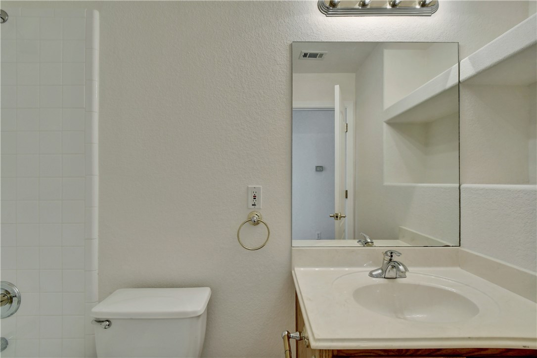 107 Texas Traditions , Georgetown, TX, 78628 | 5257436 | Realty Texas LLC