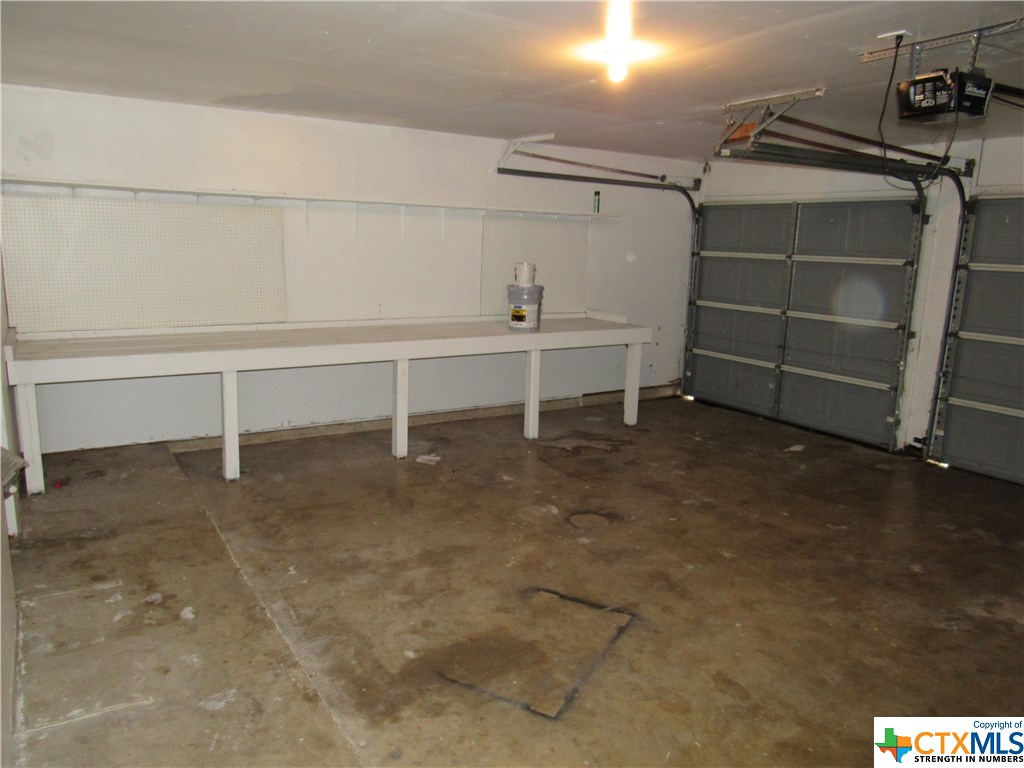 2003 Nimitz Drive , Killeen, TX, 76543 | 402268 | Realty Texas LLC