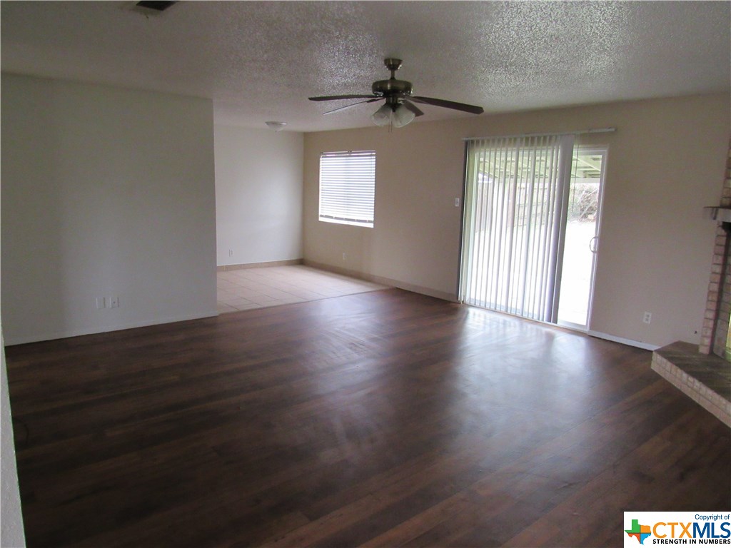 2003 Nimitz Drive , Killeen, TX, 76543 | 402268 | Realty Texas LLC