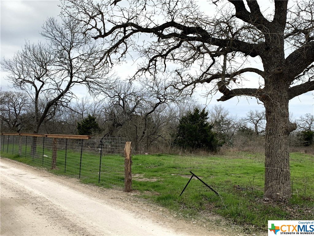 225 Green Acres Drive , Dale, TX, 78616 | 402929 | Realty Texas LLC