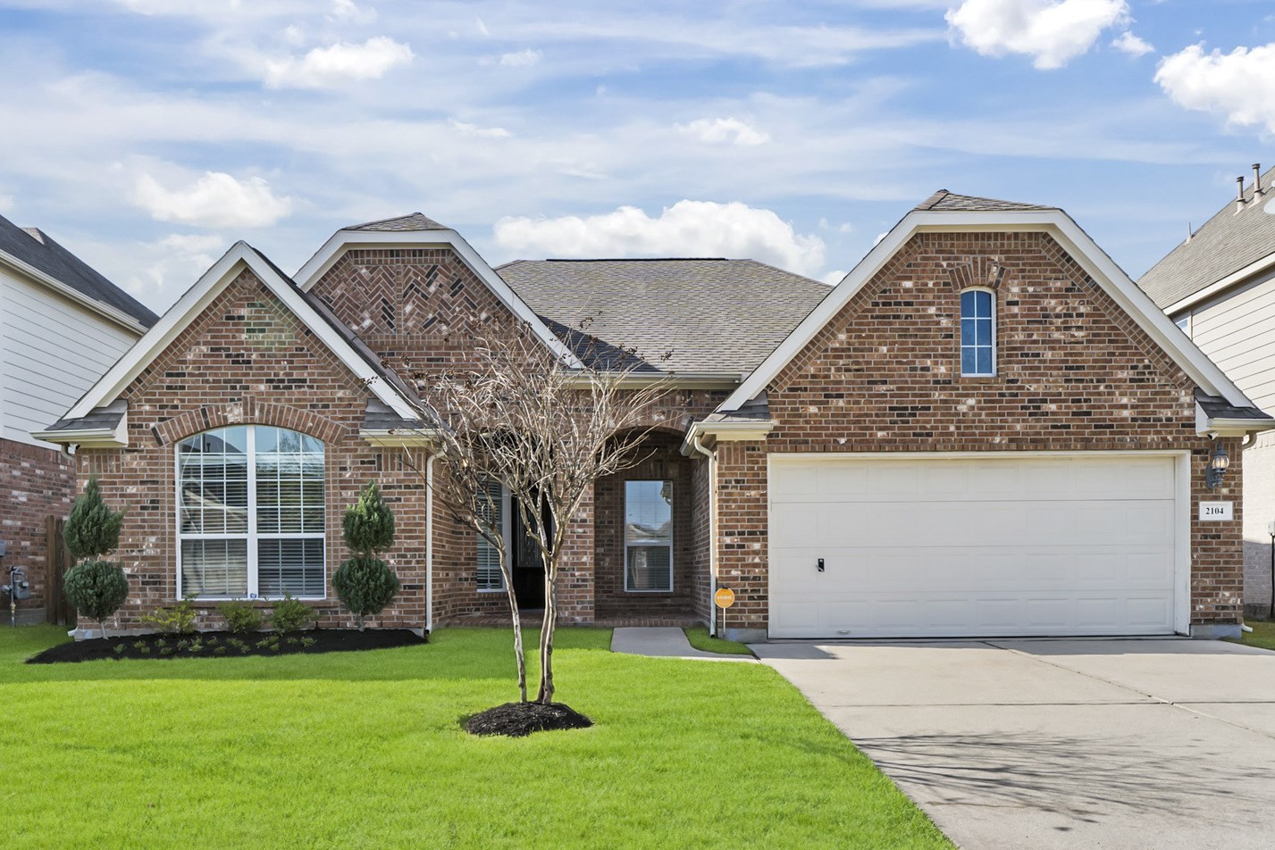 2104 Catamaran Cove Drive , Pearland, TX, 77584 | 74286806 | Realty Texas LLC