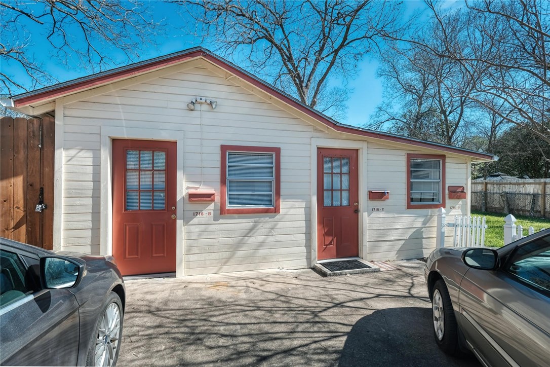 Sold: 1716 Justin Lane B Blog Image Banner