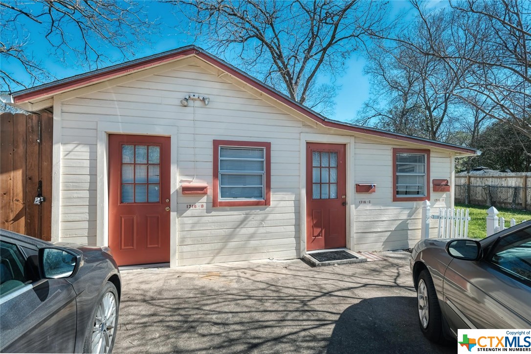Sold: 1716 Justin Lane B Blog Image Banner
